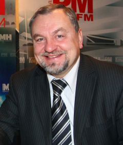 Анатолий Дроздов - биография автора