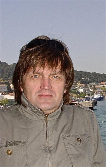 Дмитрий Новоселов
