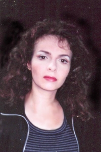 Елена Артамонова