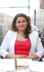 Лена Обухова - биография автора
