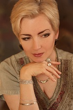 Наталья Солнцева - биография автора