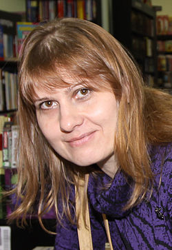 Ольга Юнязова - биография автора