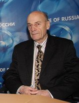 Владимир Дайнес - биография автора