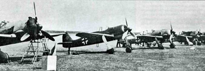 Focke-Wulf FW190 A/F/G.  1