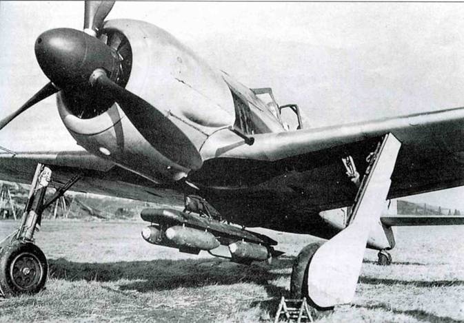 Focke-Wulf FW190 A/F/G.  1