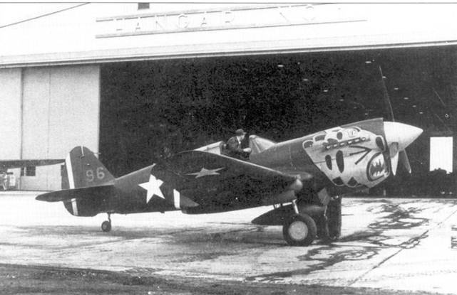 Curtiss P-40.  3