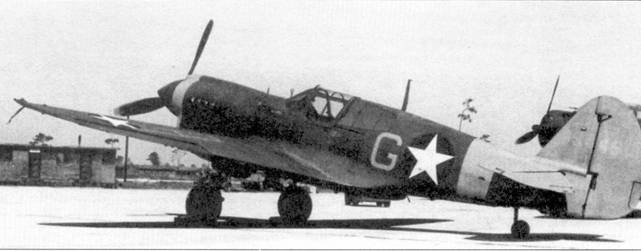 Curtiss P-40.  3