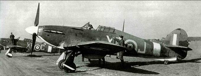 Hawker Hurricane.  3