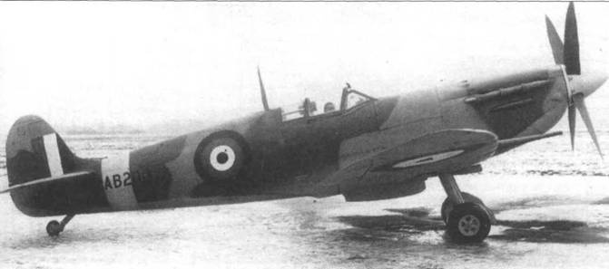 Supermarine Spitfire.  1