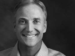 Дэвид Стерт