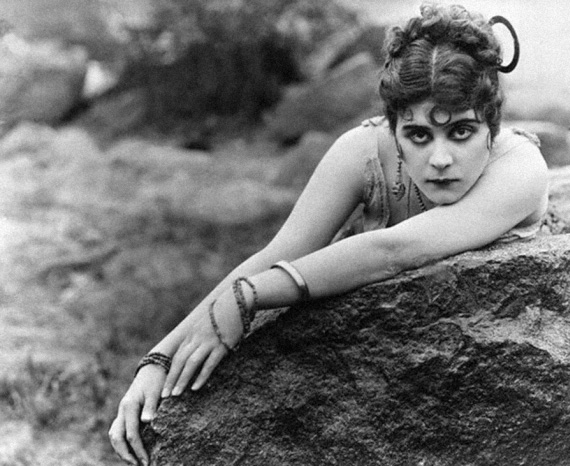 Иллюстрация к книге — Дети луны [Children-of-the-moon-47.jpg]