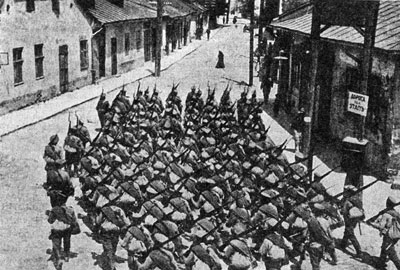 Иллюстрация к книге — Фильма пятая. Фильма шестая [Film-fifth-Film-sixth-48.jpg]