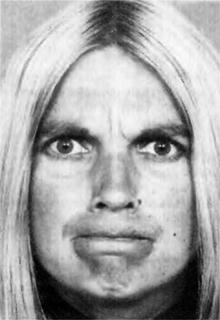 Иллюстрация к книге — Узнай лжеца по выражению лица [Explore-the-liars-expression-115.jpg]