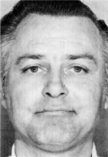 Иллюстрация к книге — Узнай лжеца по выражению лица [Explore-the-liars-expression-128.jpg]