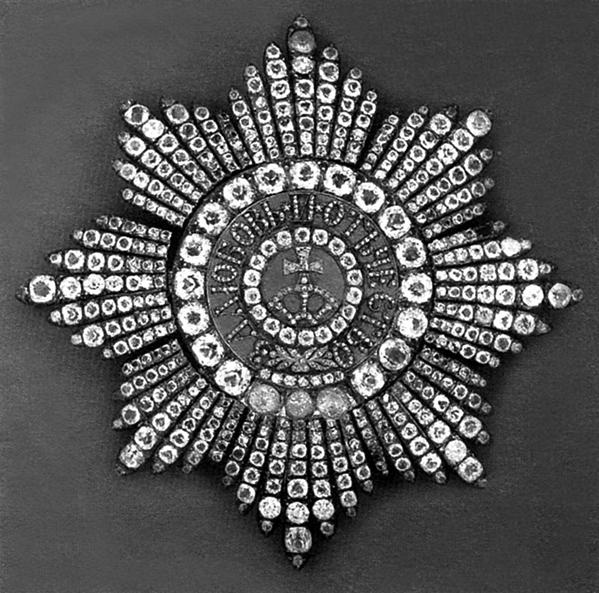 Иллюстрация к книге — Гвардейское столетие [pic_20.jpg]