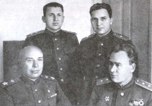 Иллюстрация к книге — Большой десант. Керченско-Эльтигенская операция [i_042.jpg]