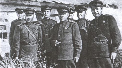 Иллюстрация к книге — Большой десант. Керченско-Эльтигенская операция [i_043.jpg]