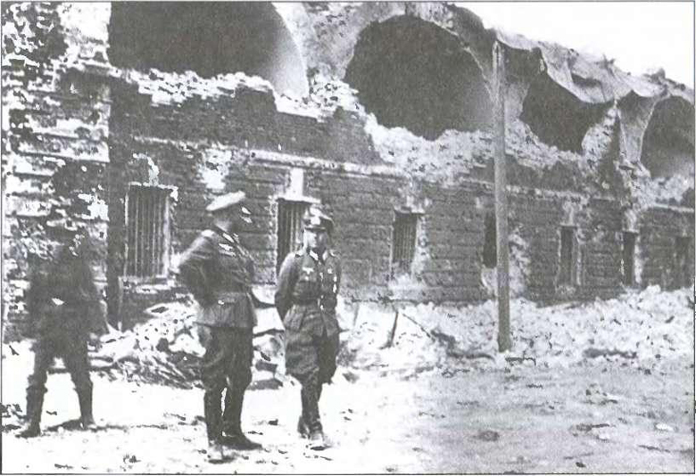 Иллюстрация к книге — Брестская крепость [img_12.jpg]