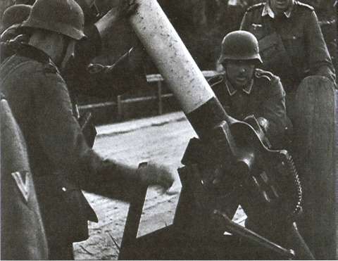 Иллюстрация к книге — Вторжение. Судьба генерала Павлова [i_009.jpg]