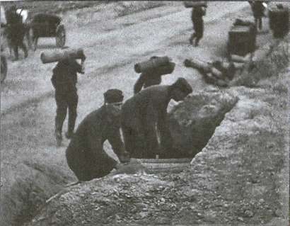 Иллюстрация к книге — Вторжение. Судьба генерала Павлова [i_020.jpg]