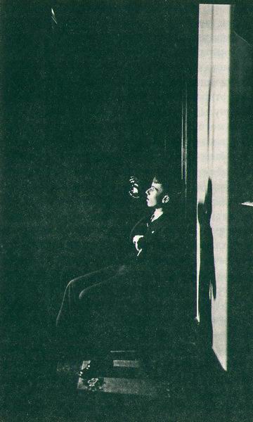 Иллюстрация к книге — Дом странных детей [i_047.jpg]