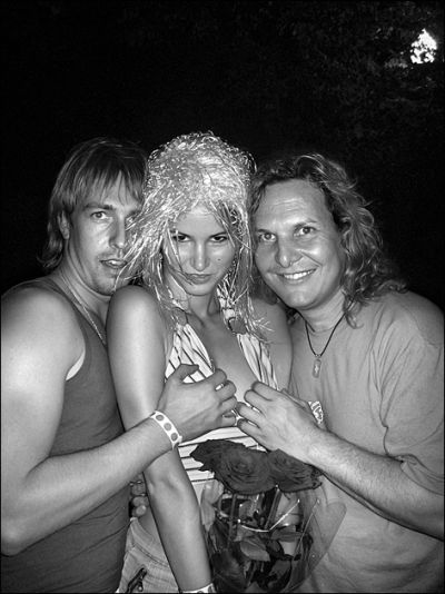 Иллюстрация к книге — Новая ЖЖизнь без трусов [i_008.jpg]