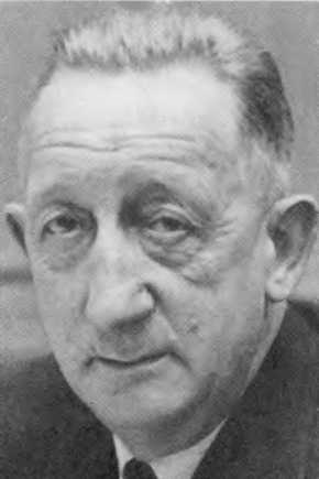 Иллюстрация к книге — Голый шпион [i_038.jpg]