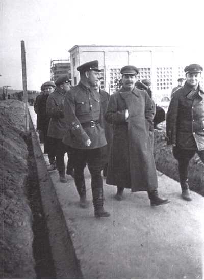 Иллюстрация к книге — Змееед [i_003.jpg]