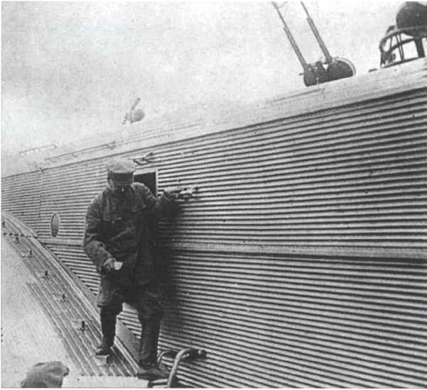 Иллюстрация к книге — Змееед [i_021.jpg]