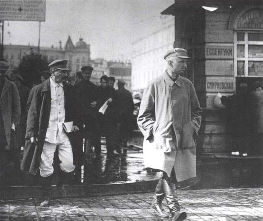 Иллюстрация к книге — Змееед [i_035.jpg]