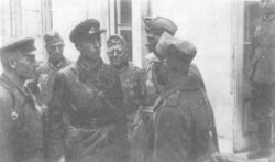 Иллюстрация к книге — Разгром [_006.jpg]