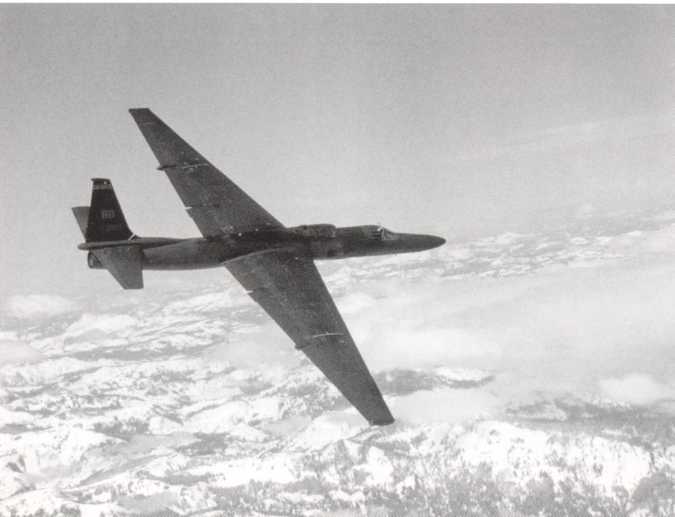 Иллюстрация к книге — Кузькина мать. Хроника великого десятилетия [i_021.jpg]