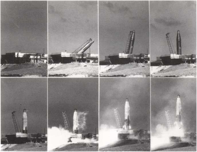 Иллюстрация к книге — Кузькина мать. Хроника великого десятилетия [i_076.jpg]