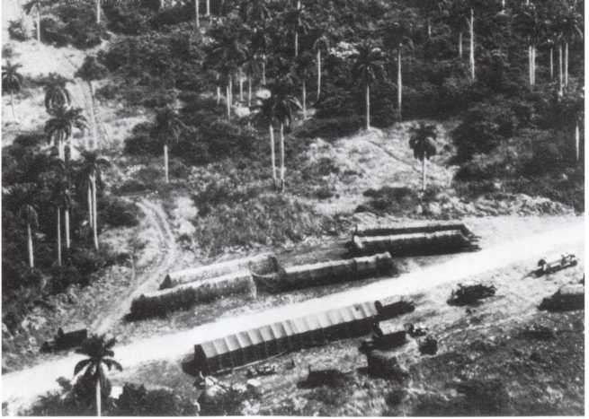 Иллюстрация к книге — Кузькина мать. Хроника великого десятилетия [i_119.jpg]