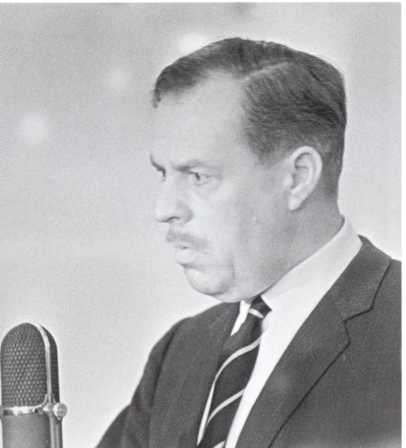 Иллюстрация к книге — Кузькина мать. Хроника великого десятилетия [i_136.jpg]