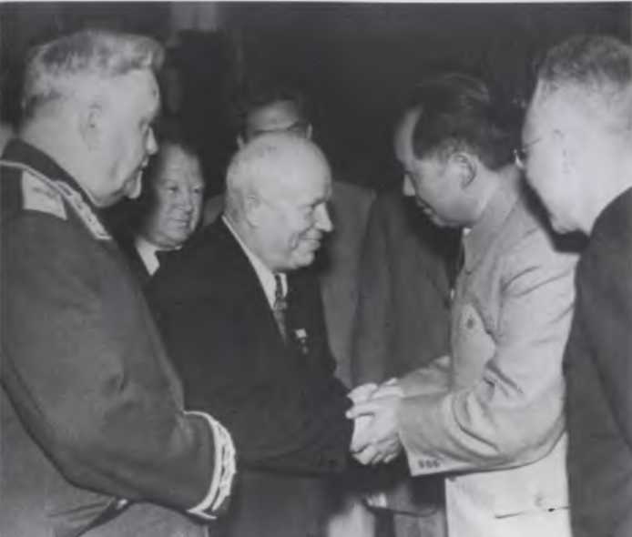 Иллюстрация к книге — Против всех [i_074.jpg]