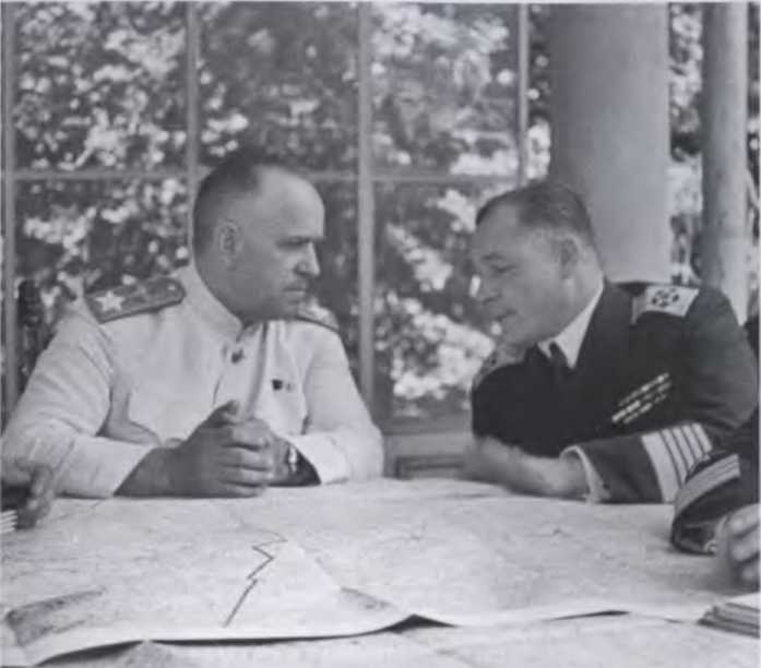 Иллюстрация к книге — Против всех [i_079.jpg]