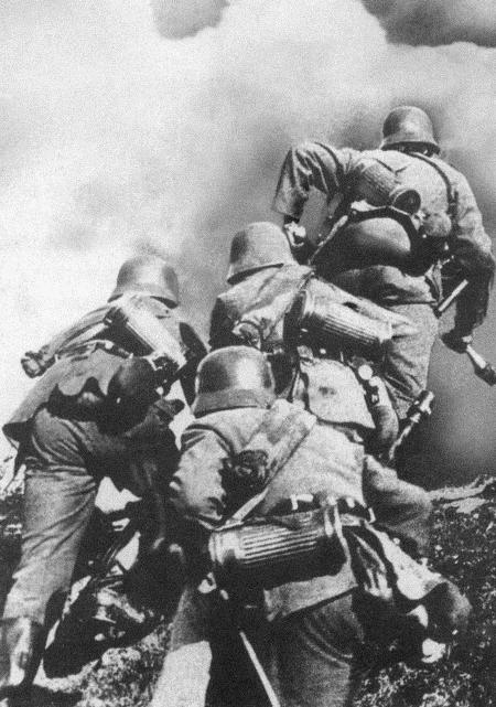 Иллюстрация к книге — Солдат по кличке Рекс [i_004.jpg]