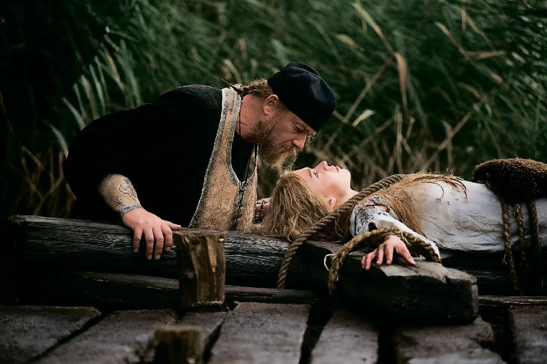 Иллюстрация к книге — Вий [i_016.jpg]