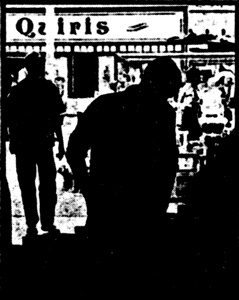 Иллюстрация к книге — Город святых и безумцев [i_027.jpg]