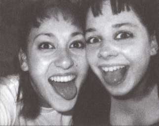 Иллюстрация к книге — Террор на пороге [i_009.jpg]