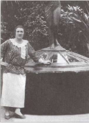 Иллюстрация к книге — Террор на пороге [i_044.jpg]