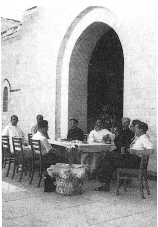 Иллюстрация к книге — Свитки Мертвого моря [img_17.jpg]