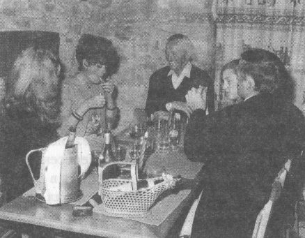 Иллюстрация к книге — Прощайте, мама и папа [_16.jpg]