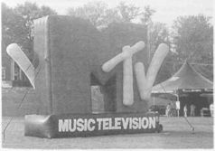 Иллюстрация к книге — Медиавирус [bdtofb2im_35.jpg]