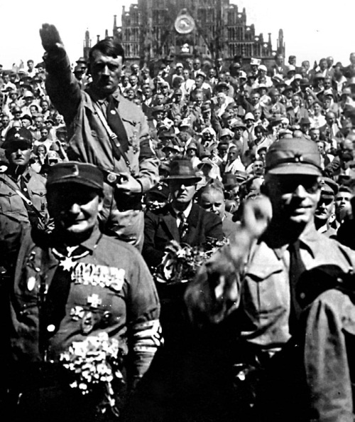 Иллюстрация к книге — Тайная миссия Третьего Рейха [i_038.jpg]