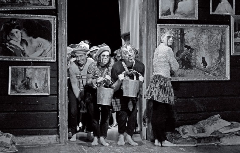 Иллюстрация к книге — Ебург [i_110.jpg]