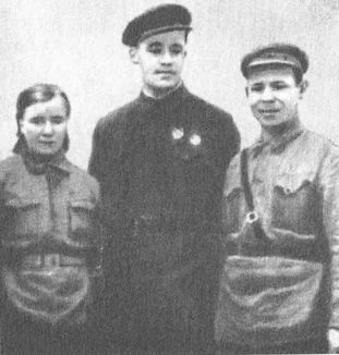 Иллюстрация к книге — Русские диверсанты против &quot;кукушек&quot; [i_039.jpg]