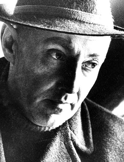 Иллюстрация к книге — Черный свет [i_002.jpg]