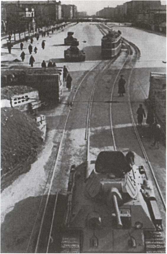 Иллюстрация к книге — Ложь от Советского Информбюро [i_014.jpg]